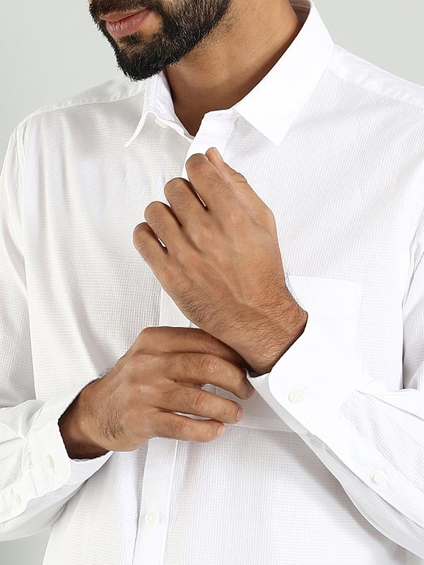 Indian Terrain Men's Regular Fit Full Sleeve Solid White Shirt